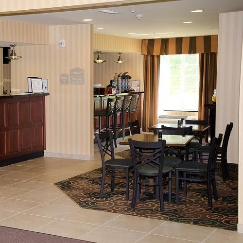 Cobblestone Inn & Suites - Bloomfield Ngoại thất bức ảnh