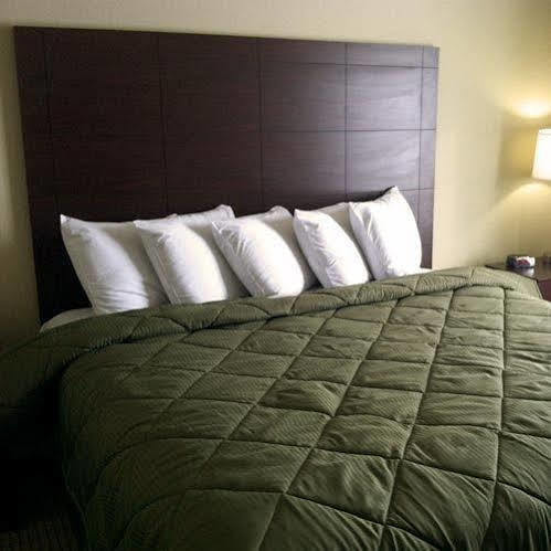 Cobblestone Inn & Suites - Bloomfield Ngoại thất bức ảnh